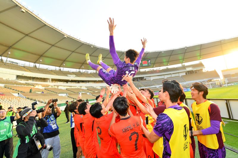 ‘Người hùng' của U23 Trung Quốc nghĩ nhiều về trận gặp U23 Việt Nam - Ảnh 2.