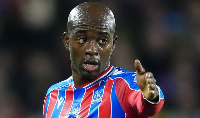 Tin nóng thể thao sáng 2/1: Sao mai bóng chuyền Việt Nam 18 tuổi cao gần 1m9 cùng Kiều Trinh được vinh danh - Ảnh 3. Tin nóng thể thao sáng 2/1: Sao mai bóng chuyền Việt Nam 18 tuổi cao gần 1m9 cùng Kiều Trinh được vinh danh - Ảnh 3.