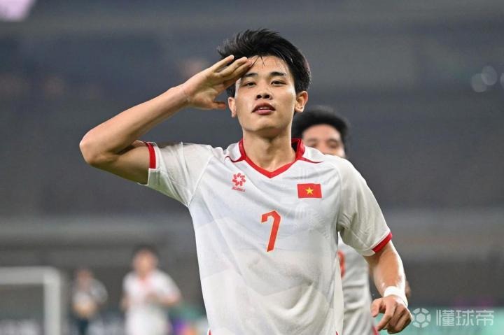 Tin nóng thể thao tối 20/1: CĐV Trung Quốc hoài nghi thông tin Đình Bắc hồi phục - Ảnh 1.