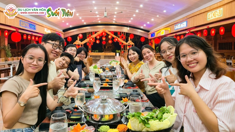 Các địa điểm tổ chức Year End Party ấn tượng tại Suối Tiên - Ảnh 2.