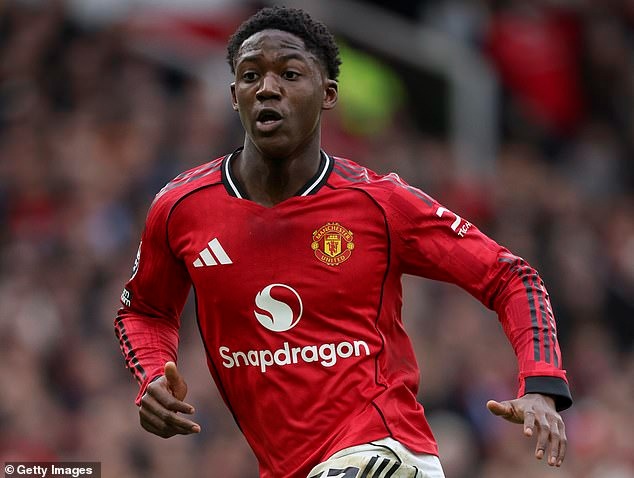 MU sẽ 'trói' Kobbie Mainoo sau khi Casemiro xác nhận ra đi - Ảnh 1.