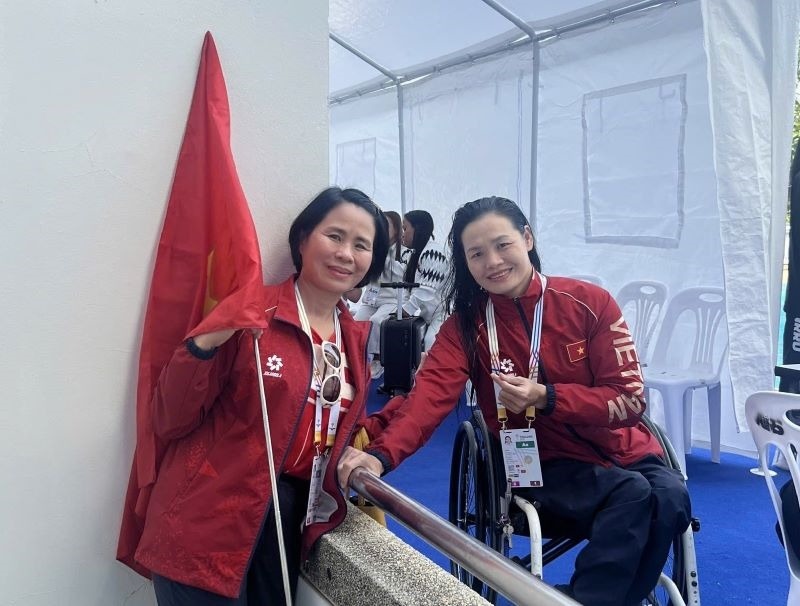 Trịnh Thị Bích Như: Kình ngư xuất sắc của đội tuyển Bơi Người khuyết tật Việt Nam tại ASEAN Para Games 13 - Ảnh 1.