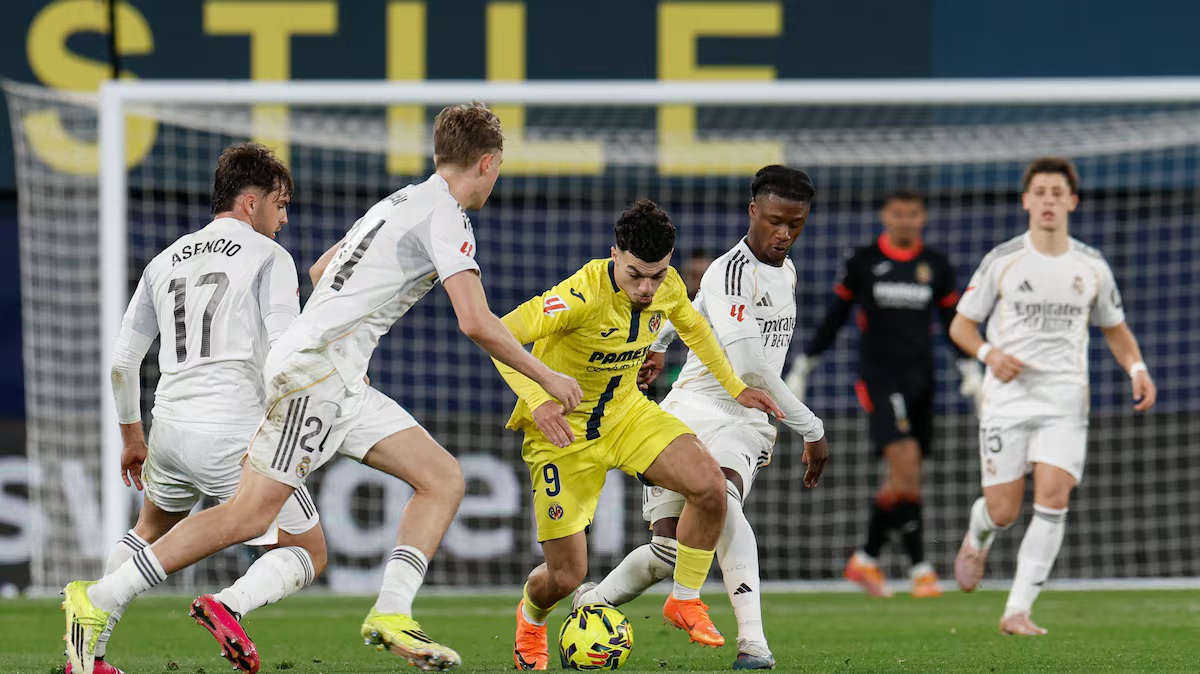 Real Madrid tiếp tục thắng: Những Galacticos trong bộ đồ 'công nhân'