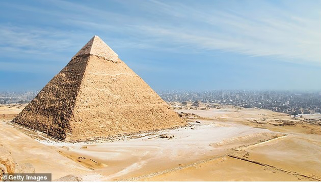 Nghiên cứu mới làm thay đổi nhận thức về cách xây dựng Đại kim tự tháp Giza ở Ai Cập - Ảnh 1.
