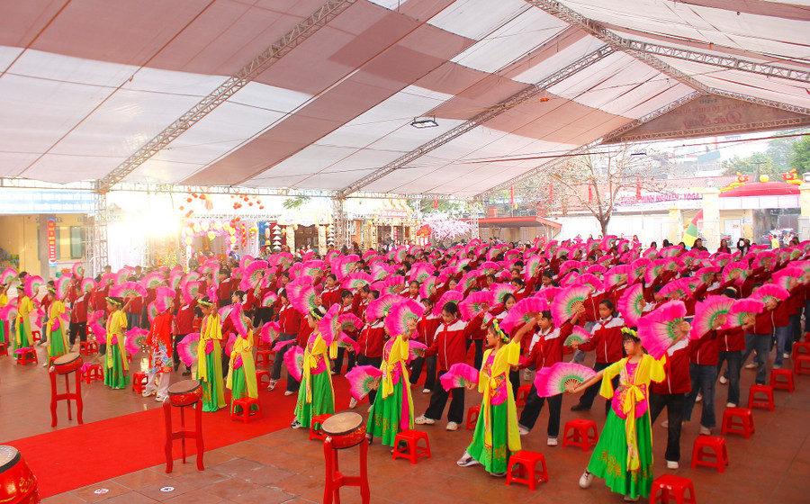 Duy trì, nhân rộng các mô hình giáo dục nghệ thuật truyền thống phù hợp với điều kiện của từng trường học - Ảnh 2.