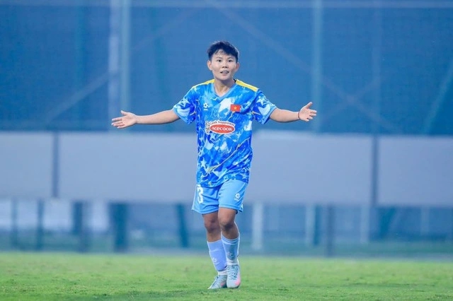 Tin nóng bóng đá Việt hôm nay 28/1: Hiểu Minh phẫu thuật ngày 29/1; Bích Thùy ghi bàn giúp tuyển Việt Nam thắng Uzbekistan - Ảnh 2.