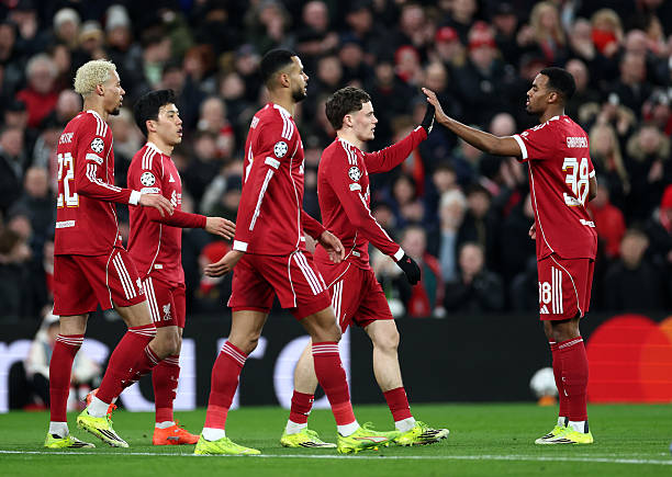 Liverpool đè bẹp Qarabag 6-0, giành vé vào vòng 1/8 Champions League