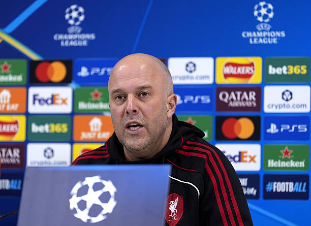 HLV Arne Slot cho rằng Liverpool cần cải thiện hiệu quả thi đấu ở cả vòng cấm của họ lẫn vòng cấm đối phương