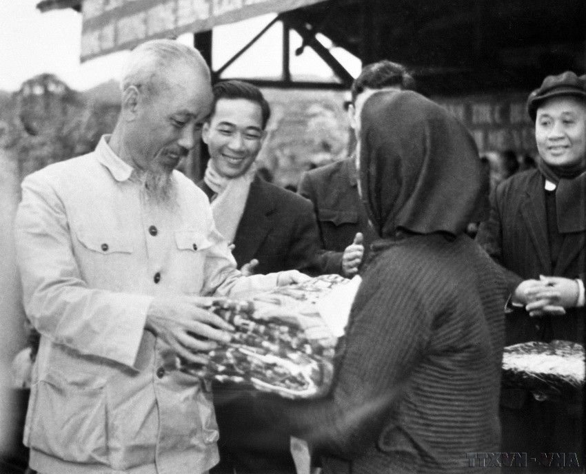 85 năm Ngày Bác Hồ về nước: Không gian giáo dục lịch sử từ những hiện vật vô giá - Ảnh 1. 85 năm Ngày Bác Hồ về nước: Không gian giáo dục lịch sử từ những hiện vật vô giá - Ảnh 1.