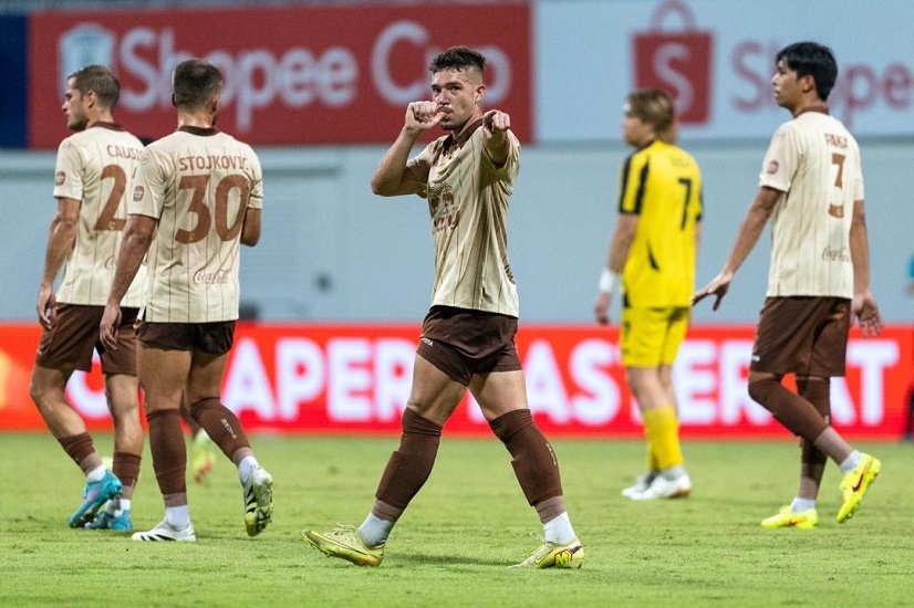 Faisal Halim lập cú đúp, giúp Selangor đánh bại CAHN 2-0 ở cúp C1 Đông Nam Á Faisal Halim lập cú đúp, giúp Selangor đánh bại CAHN 2-0 ở cúp C1 Đông Nam Á