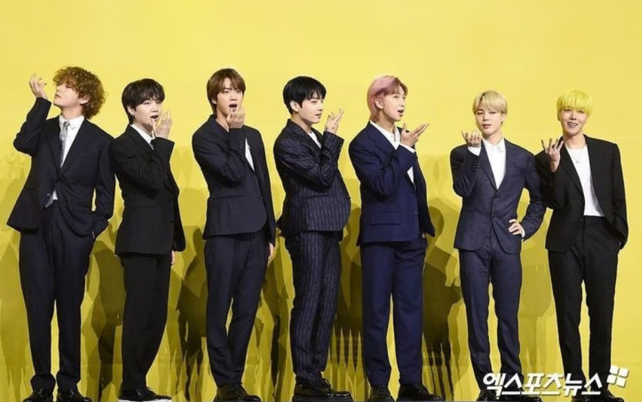 Chưa diễn ra, tour diễn của BTS đã tạo hiệu ứng domino kinh tế "khổng lồ" - Ảnh 1.