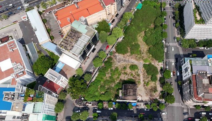 TP. Hồ Chí Minh làm mới không gian đô thị đón Tết - Ảnh 1.