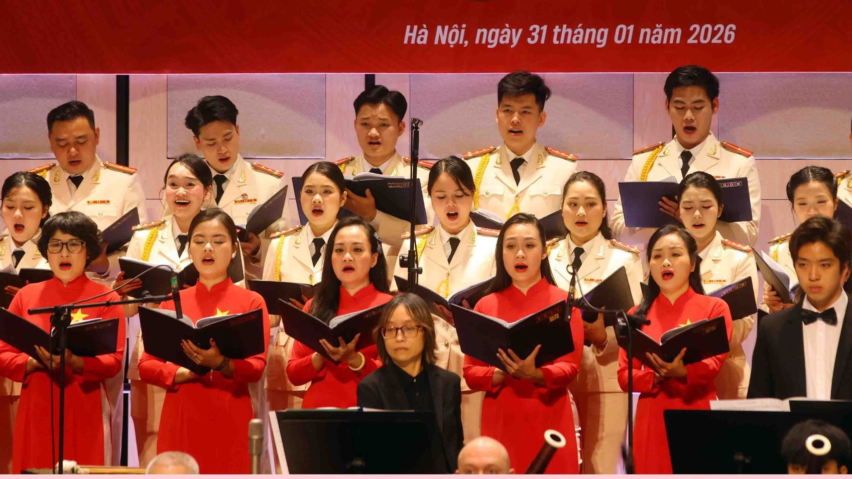 Chương trình nghệ thuật "Mùa xuân dâng Đảng"