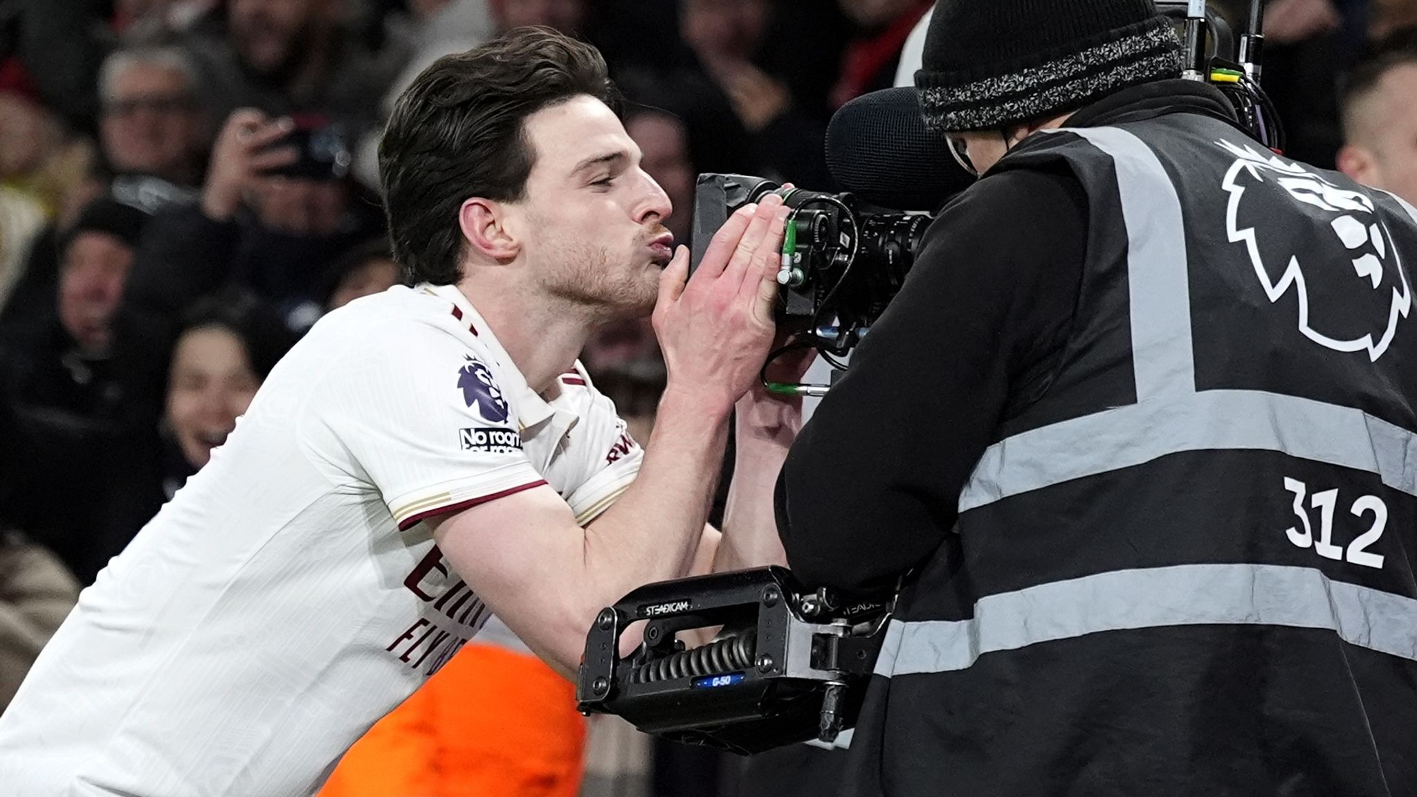 Declan Rice đang đưa Arsenal tới ngai vàng