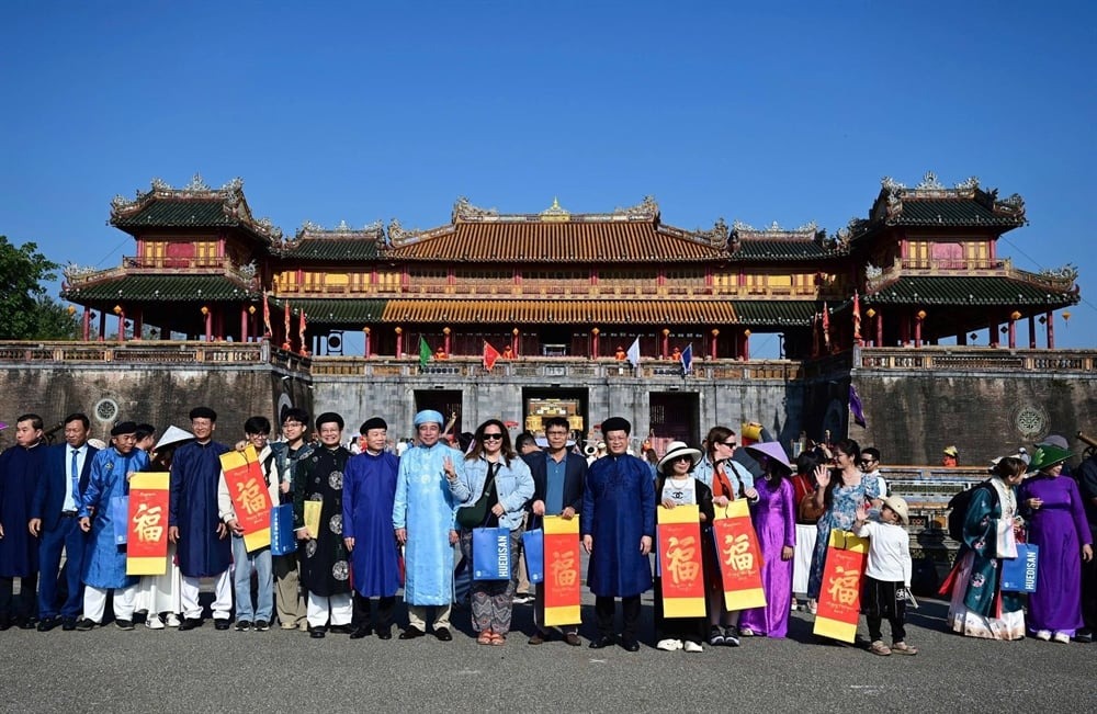 Gần 85.000 lượt khách đến Huế dịp tết Dương lịch 2026 - Ảnh 2.