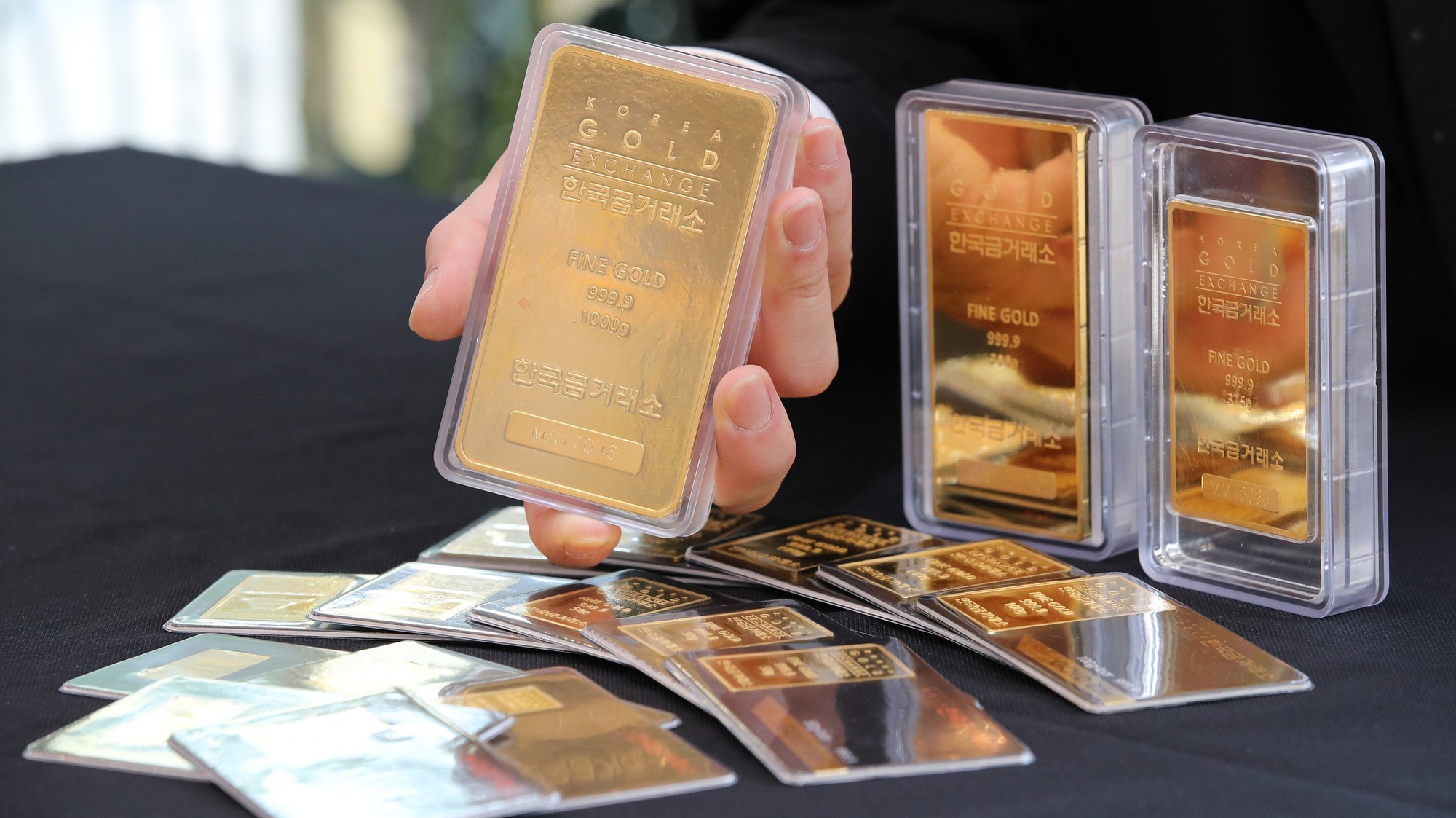 Giá vàng miếng sáng 6/1 tăng 300 nghìn đồng/lượng