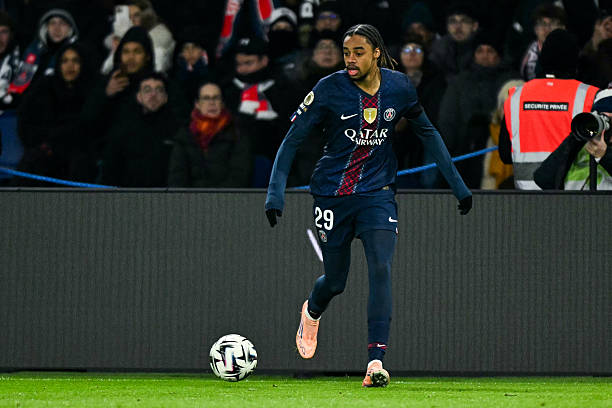 Liverpool theo đuổi Bradley Barcola