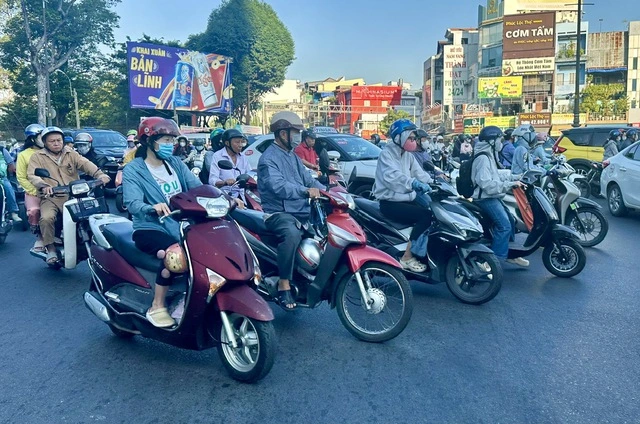 Dự báo thời tiết ngày và đêm 9/1: TP. Hồ Chí Minh sáng sớm và đêm trời lạnh - Ảnh 1.