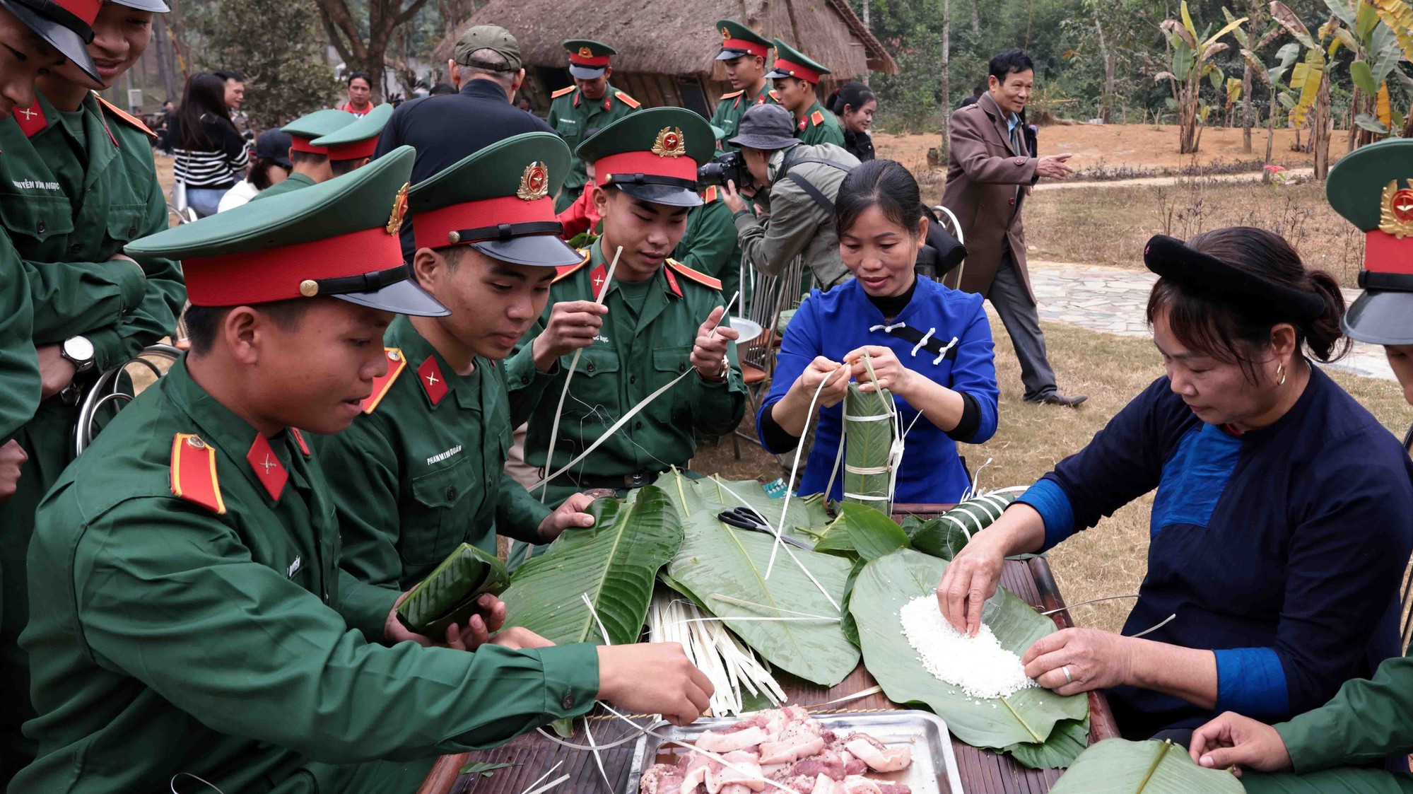 Chương trình "Bánh Chưng xanh - Tết vì người nghèo" năm 2026