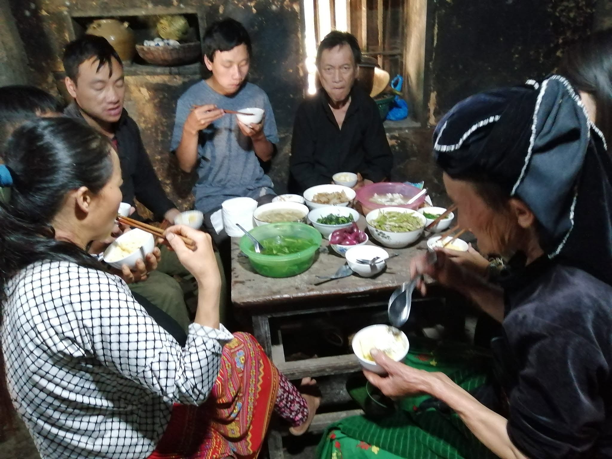 Ảnh 10 trong album