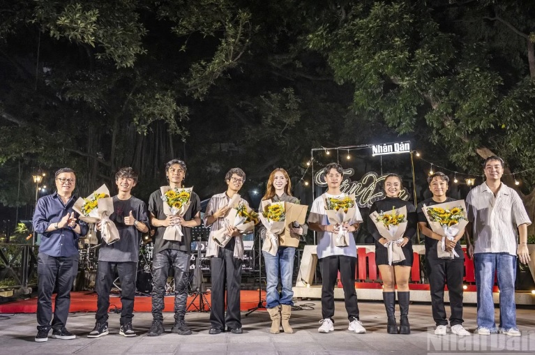 Nhịp đập sáng tạo mới giữa dòng chảy phố nghìn năm tại Tán Đa Show - Ảnh 4. Nhịp đập sáng tạo mới giữa dòng chảy phố nghìn năm tại Tán Đa Show - Ảnh 4.