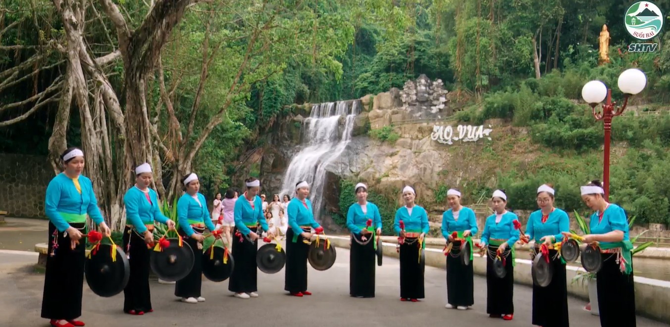 Ao Vua hoàn thiện nền tảng số, hướng tới du lịch thông minh - Ảnh 4.