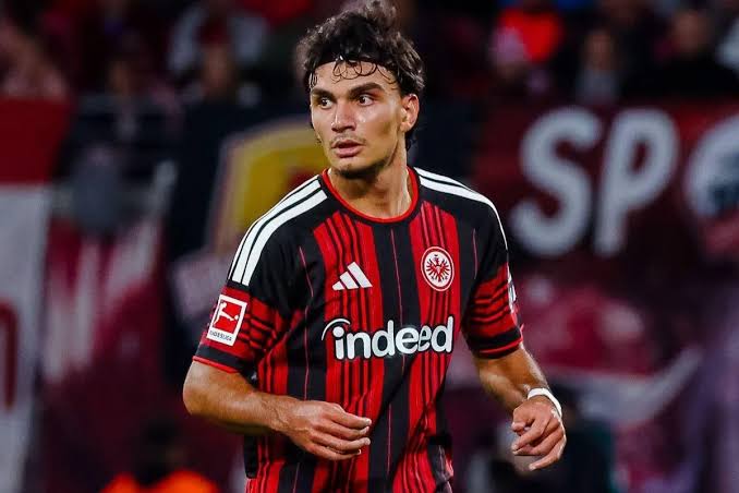 Nhận định bóng đá hôm nay 16/10: Frankfurt vs Cologe, Frosinone vs Sassuolo - Ảnh 2. Nhận định bóng đá hôm nay