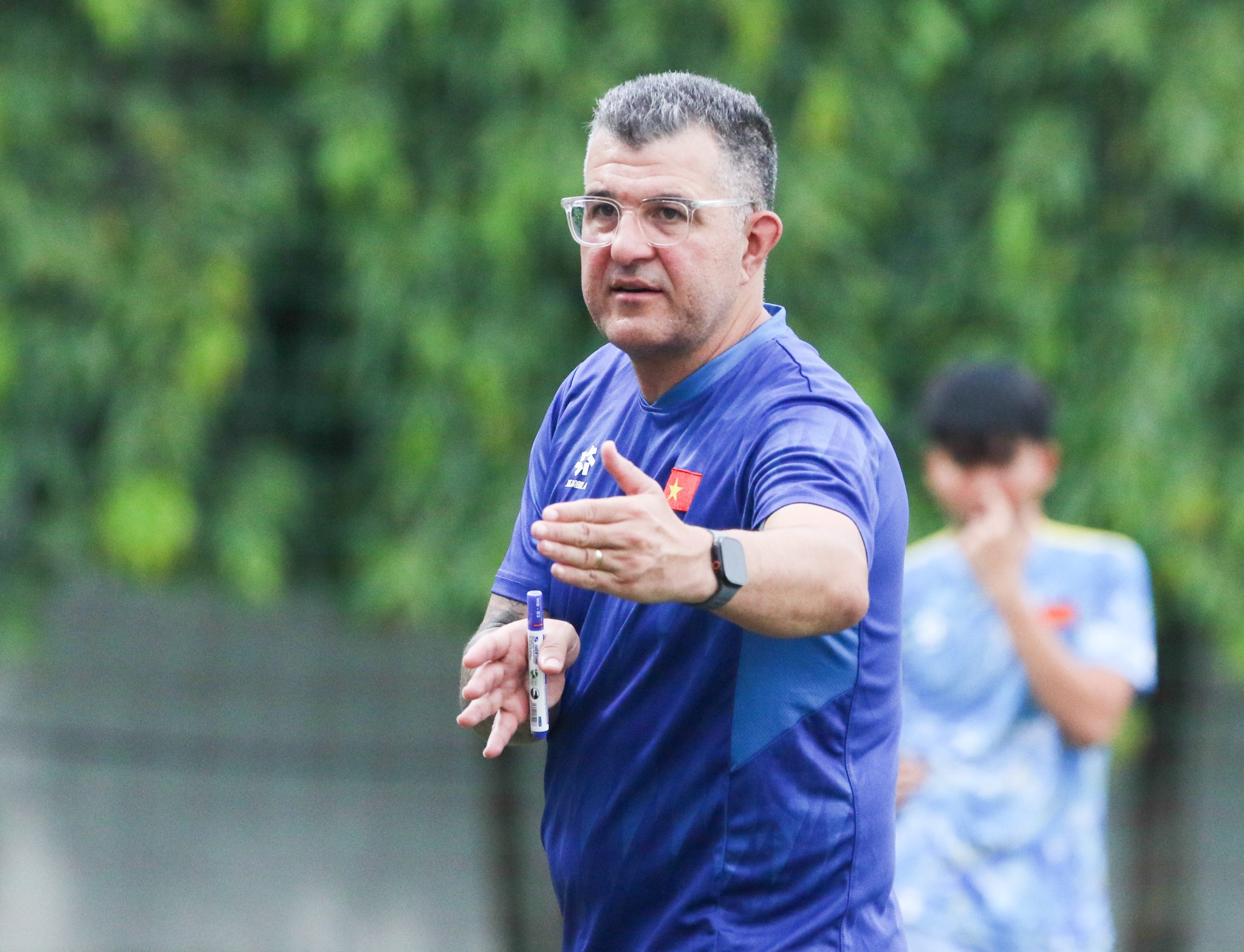 HLV Roland: 'U17 Việt Nam muốn tạo nên sự khác biệt tại World Cup' - Ảnh 3. HLV Roland: 'U17 Việt Nam muốn tạo nên sự khác biệt tại World Cup' - Ảnh 3.