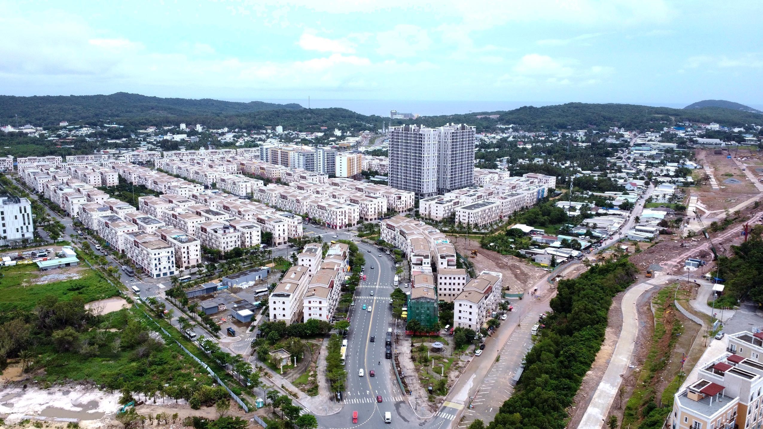 Một khu đô thị mới tại phường An Thới, đặc khu Phú Quốc. Ảnh: TTXVN