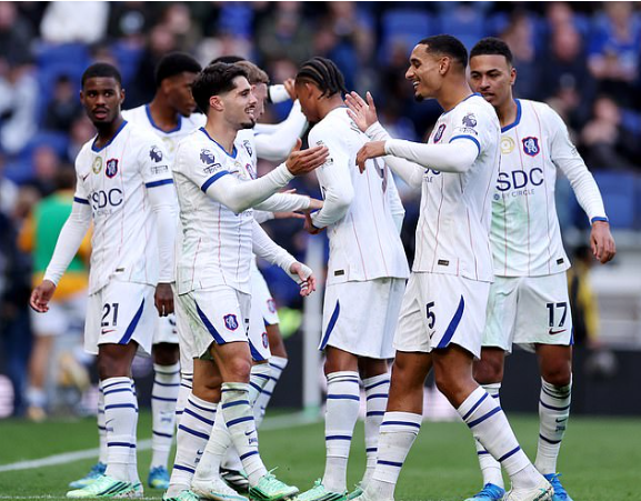 Sao Bồ Đào Nha tỏa sáng, Chelsea đánh bại Everton - Ảnh 1. Sao Bồ Đào Nha tỏa sáng, Chelsea đánh bại Everton - Ảnh 1.