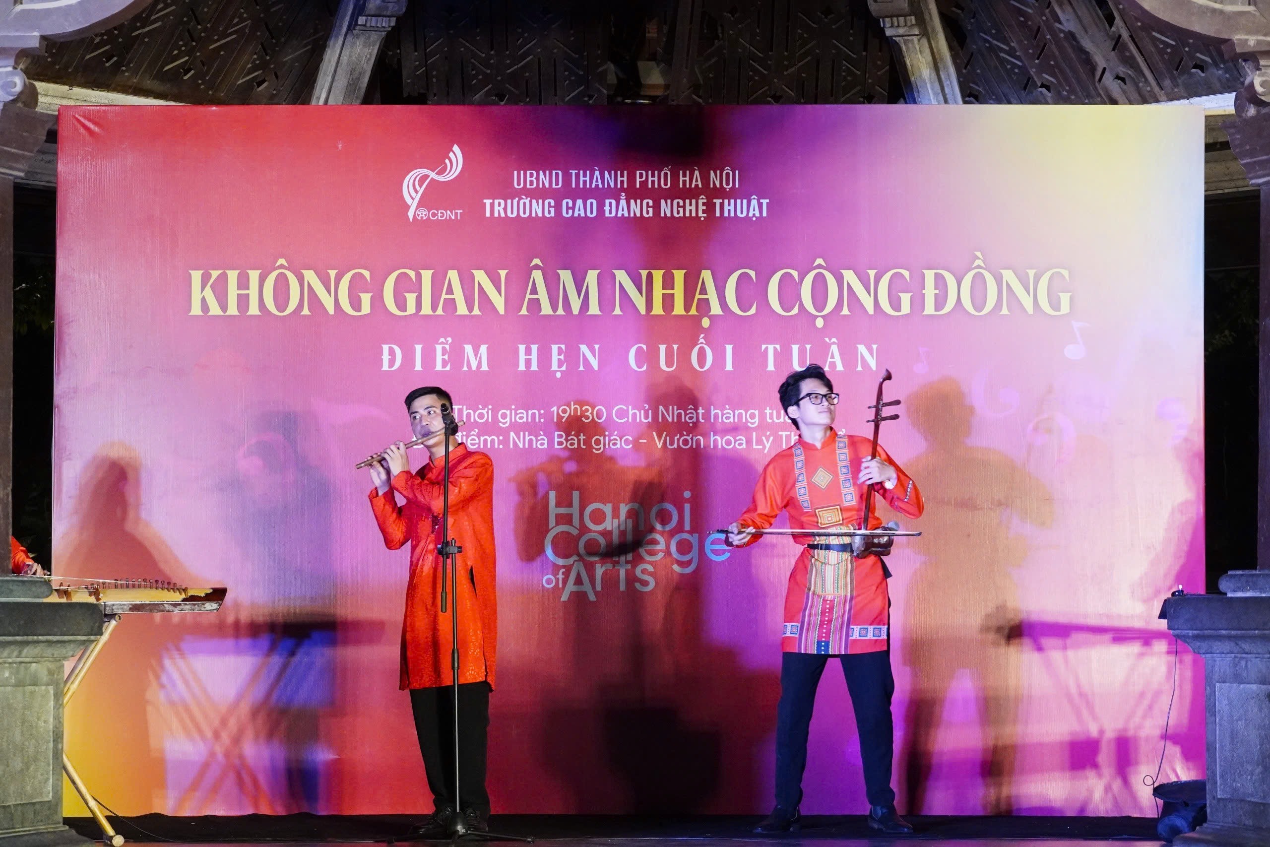 Hình ảnh trong album