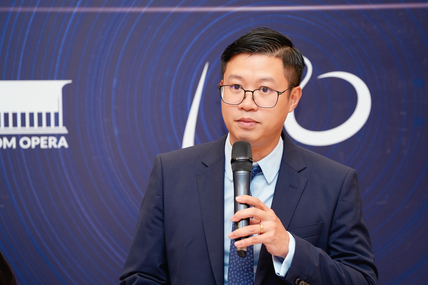 Ông Đỗ Đông Hưng phát biểu tại họp báo