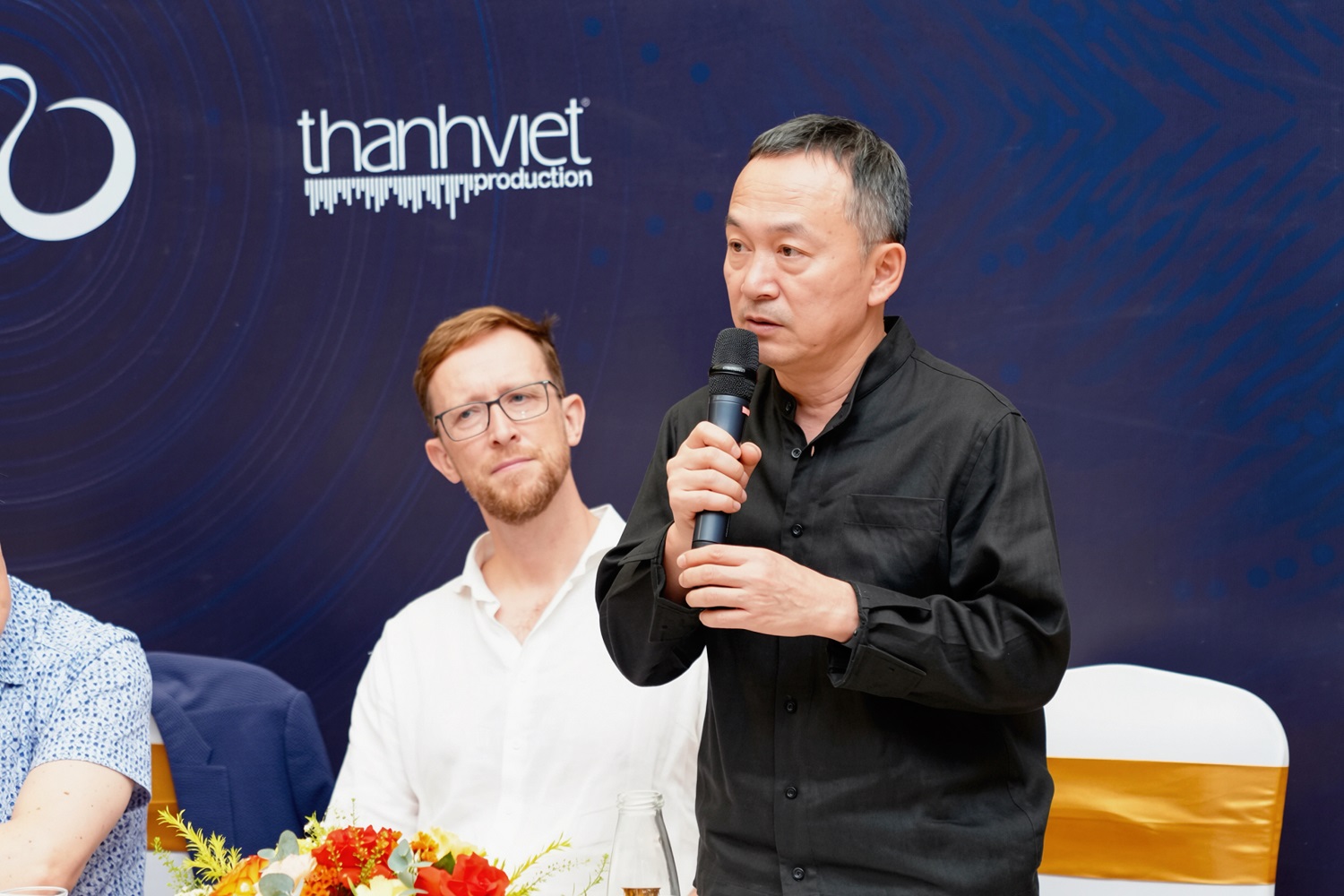 Nhạc sĩ Quốc Trung phát biểu tại sự kiện