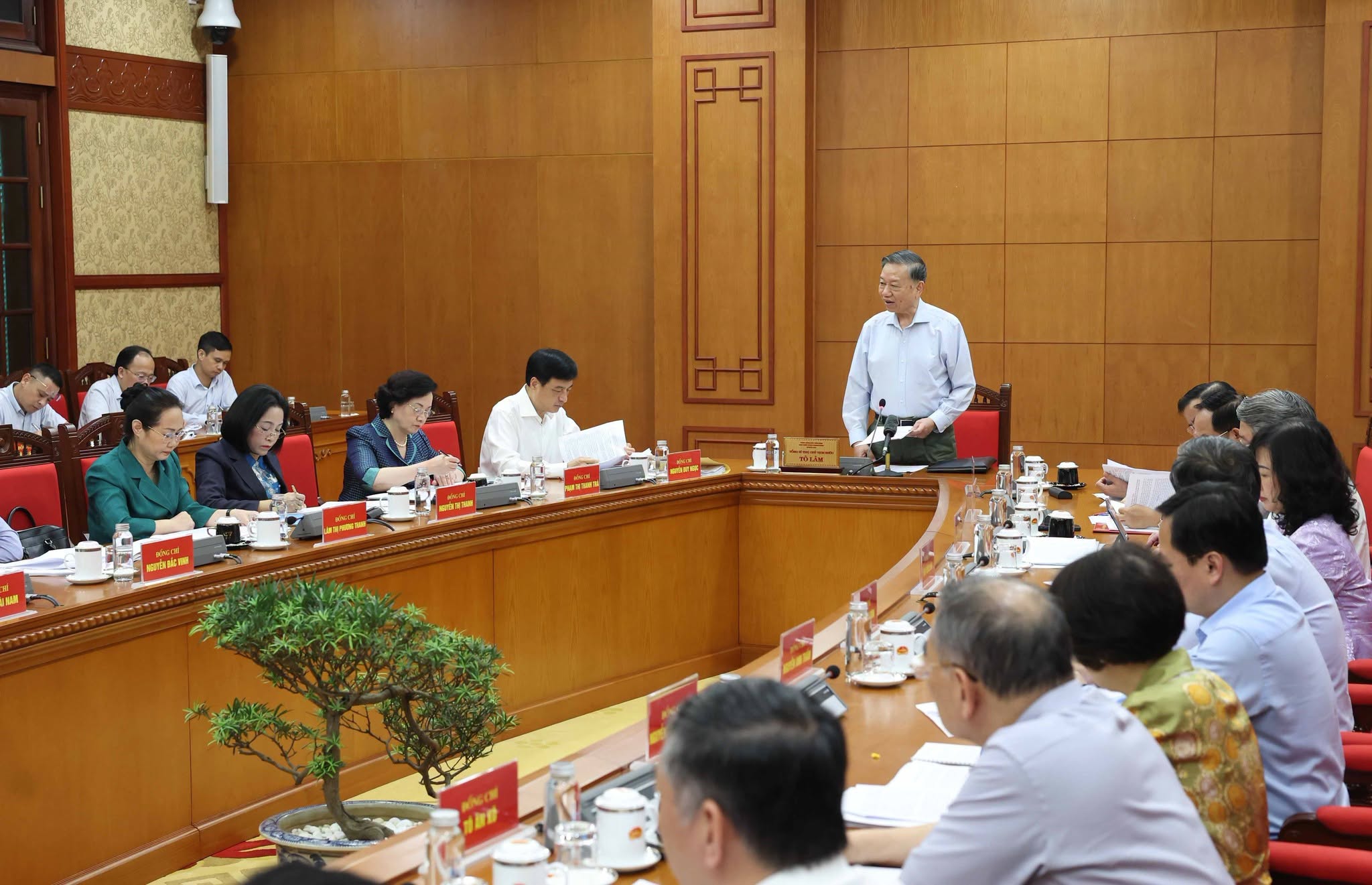 Tổng Bí thư, Chủ tịch nước Tô Lâm: Sức khỏe, thể lực người dân là một bộ phận của sức mạnh quốc gia - Ảnh 3. Tổng Bí thư, Chủ tịch nước Tô Lâm: Sức khỏe, thể lực người dân là một bộ phận của sức mạnh quốc gia - Ảnh 3.