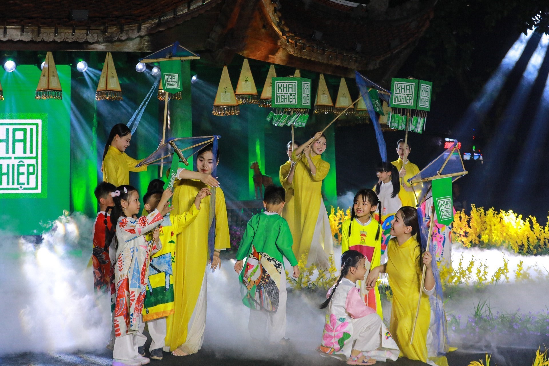 Hình ảnh trong album