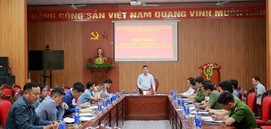 Ban Chỉ đạo phát triển khoa học, công nghệ, đổi mới sáng tạo và chuyển đổi số xã Vân Sơn tổ chức Hội nghị sơ kết công tác 9 tháng đầu năm, triển khai nhiệm vụ 3 tháng cuối năm 2026