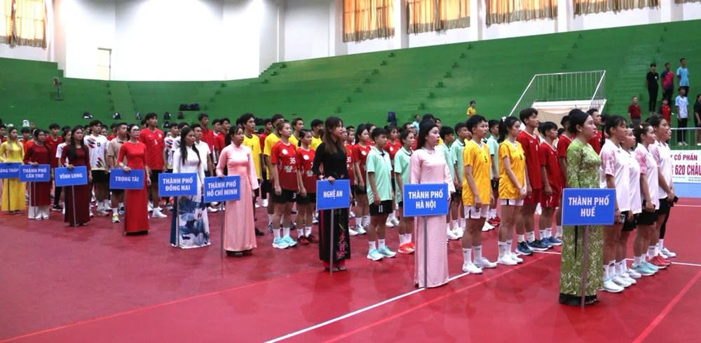 Khởi tranh Giải vô địch Cầu mây các đội tuyển xuất sắc quốc gia 2026 tại Vĩnh Long - Ảnh 1.