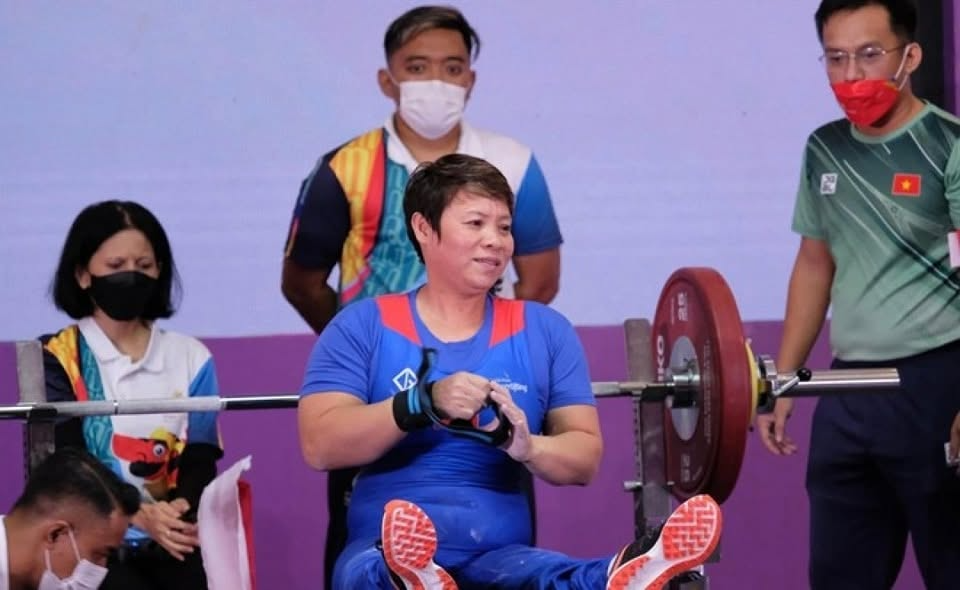 Chân dung nữ lực sĩ Việt Nam 51 tuổi vẫn chinh chiến Asian Para Games 2026, hụt huy chương đáng tiếc - Ảnh 1. Chân dung nữ lực sĩ Việt Nam 51 tuổi vẫn chinh chiến Asian Para Games 2026, hụt huy chương đáng tiếc - Ảnh 1.