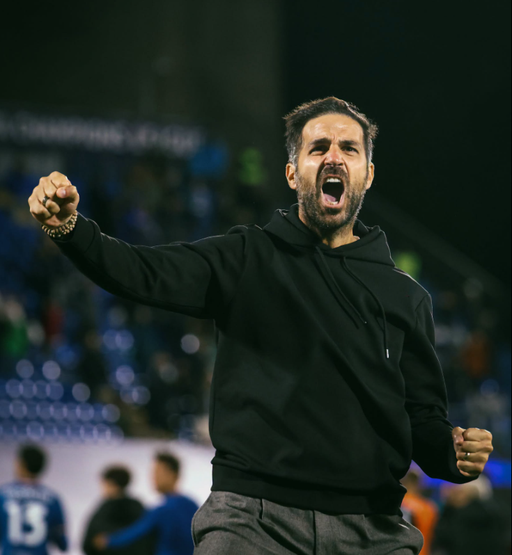 Barcelona nhắm Cesc Fabregas thay Hansi Flick. Ảnh: CLB Como Barcelona nhắm Cesc Fabregas thay Hansi Flick. Ảnh: CLB Como