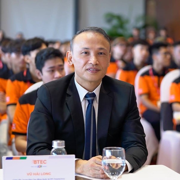 Doanh nghiệp đánh giá cao năng lực thực chiến của sinh viên BTEC FPT Đà Nẵng, ngay tại lễ tốt nghiệp - Ảnh 3. Doanh nghiệp đánh giá cao năng lực thực chiến của sinh viên BTEC FPT Đà Nẵng, ngay tại lễ tốt nghiệp - Ảnh 3.