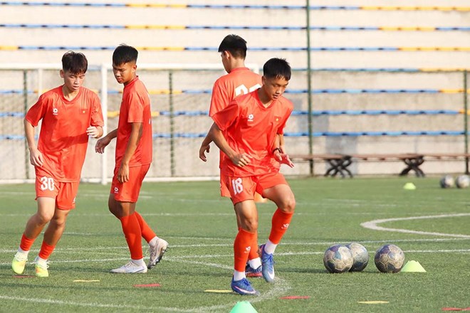 U15 Việt Nam thắng U15 Guyana 2-1, xếp thứ 3 bảng R tại U15 World Cup Festival 2026 - Ảnh 1. U15 Việt Nam thắng U15 Guyana 2-1, xếp thứ 3 bảng R tại U15 World Cup Festival 2026 - Ảnh 1.
