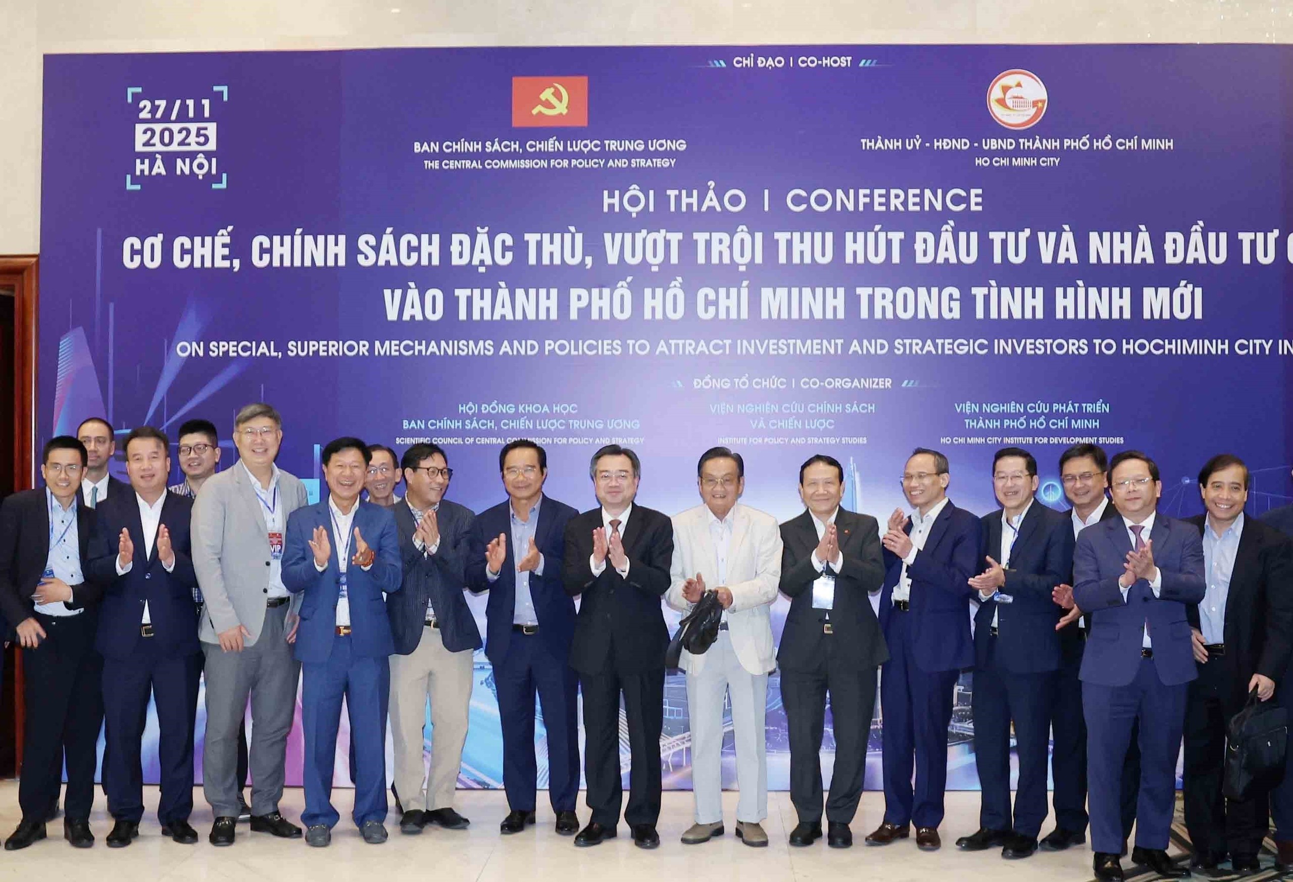 Hội thảo "Cơ chế, chính sách đặc thù, vượt trội thu hút đầu tư và nhà đầu tư chiến lược vào Thành phố Hồ Chí Minh trong tình hình mới". Ảnh: TTXVN