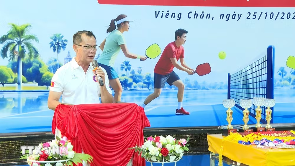 Kiều bào tại thủ đô của Lào sôi nổi tham gia giải pickleball hưởng ứng Ngày hội Đại đoàn kết toàn dân tộc - Ảnh 2. Kiều bào tại thủ đô của Lào sôi nổi tham gia giải pickleball hưởng ứng Ngày hội Đại đoàn kết toàn dân tộc - Ảnh 2.