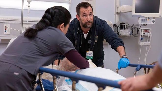 Noah Wyle: Người đàn ông quyến rũ nhất thế giới và hành trình 35 năm với nghề diễn - Ảnh 5.