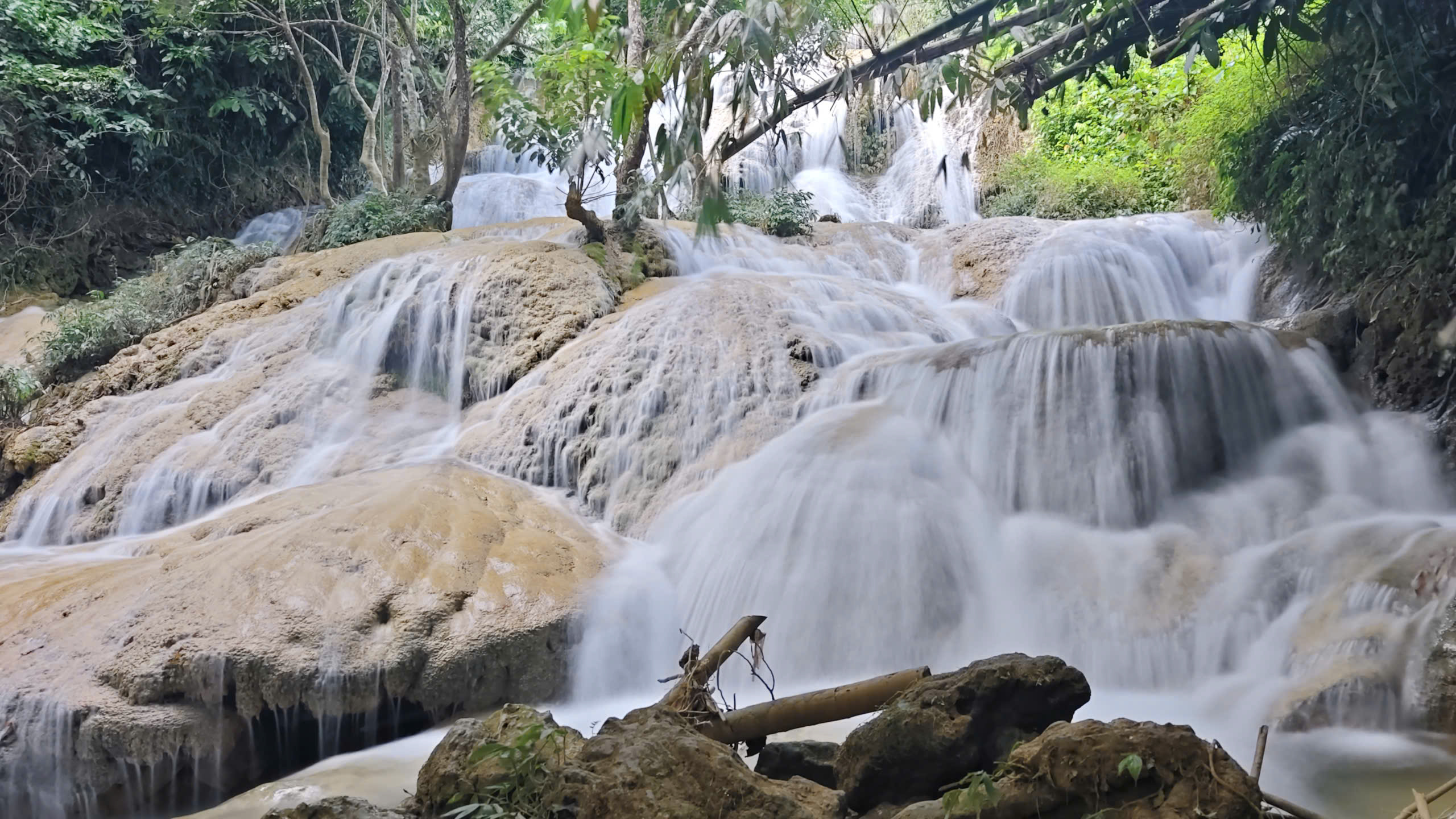 Thác Hiêu, xã Cổ Lũng. Ảnh: Huy Thông