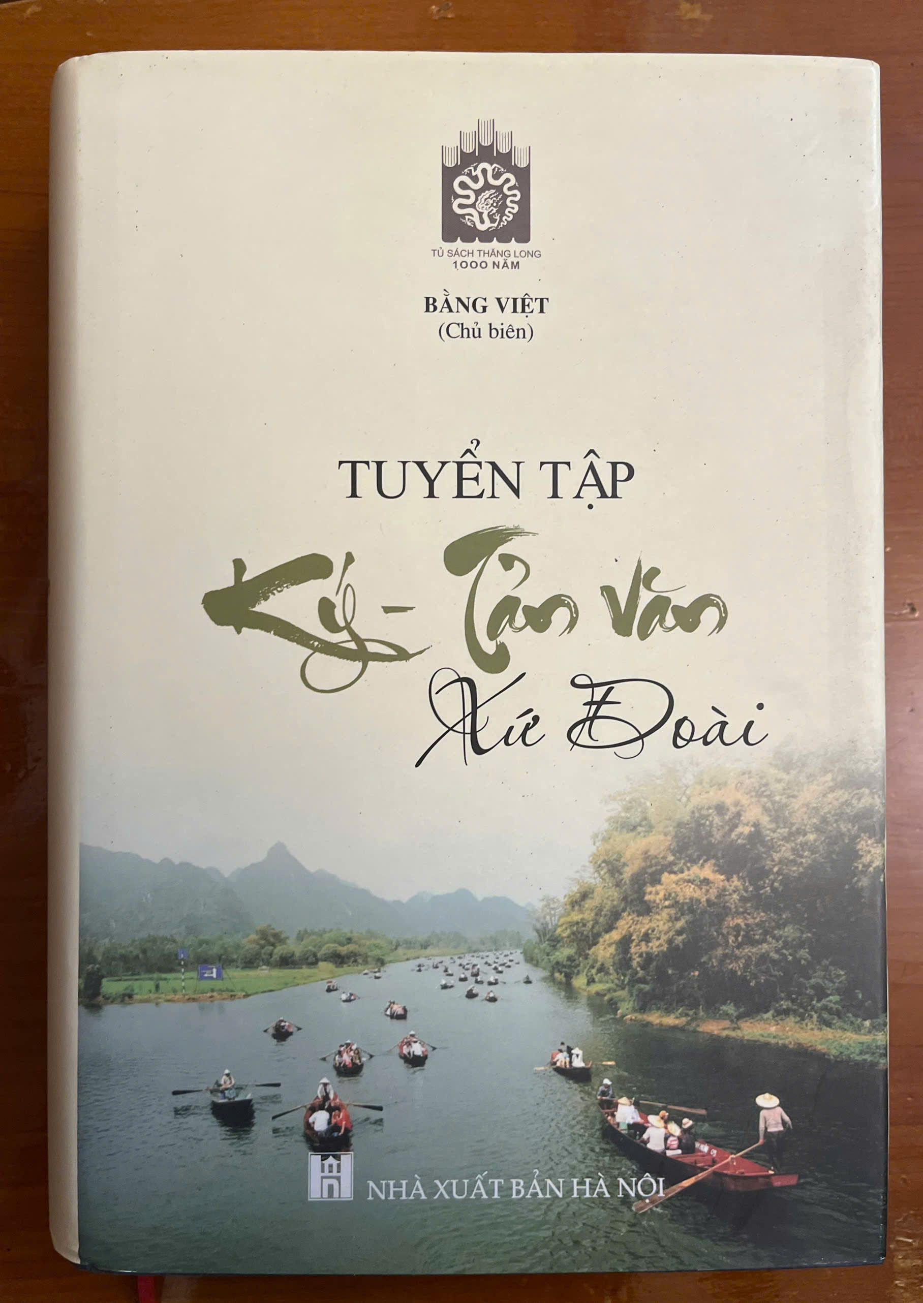 Hình ảnh trong album