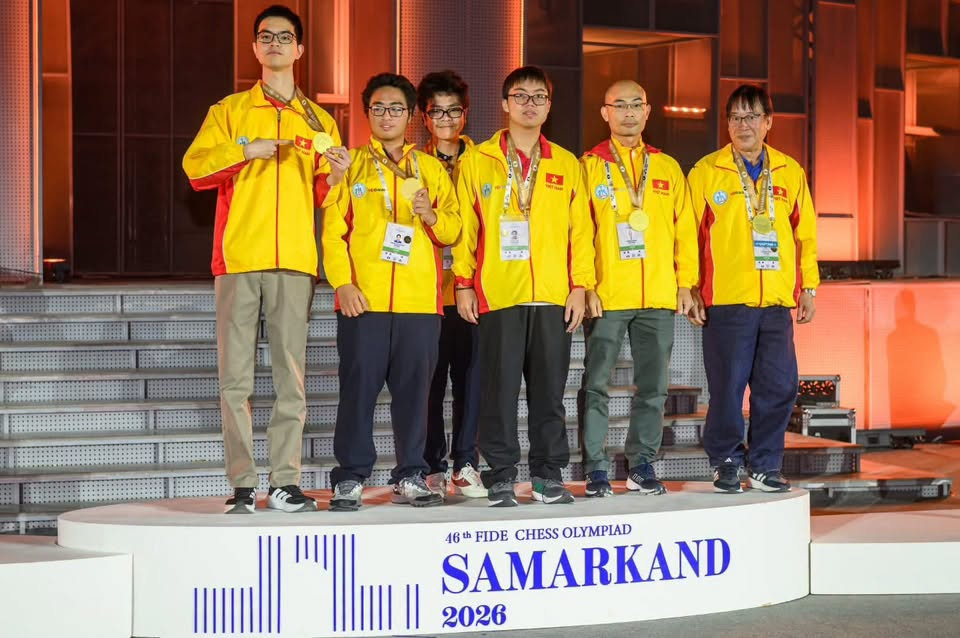 Cờ vua Việt Nam giành hai suất dự World Cup 2027 nhờ thành tích tại Olympiad - Ảnh 2.