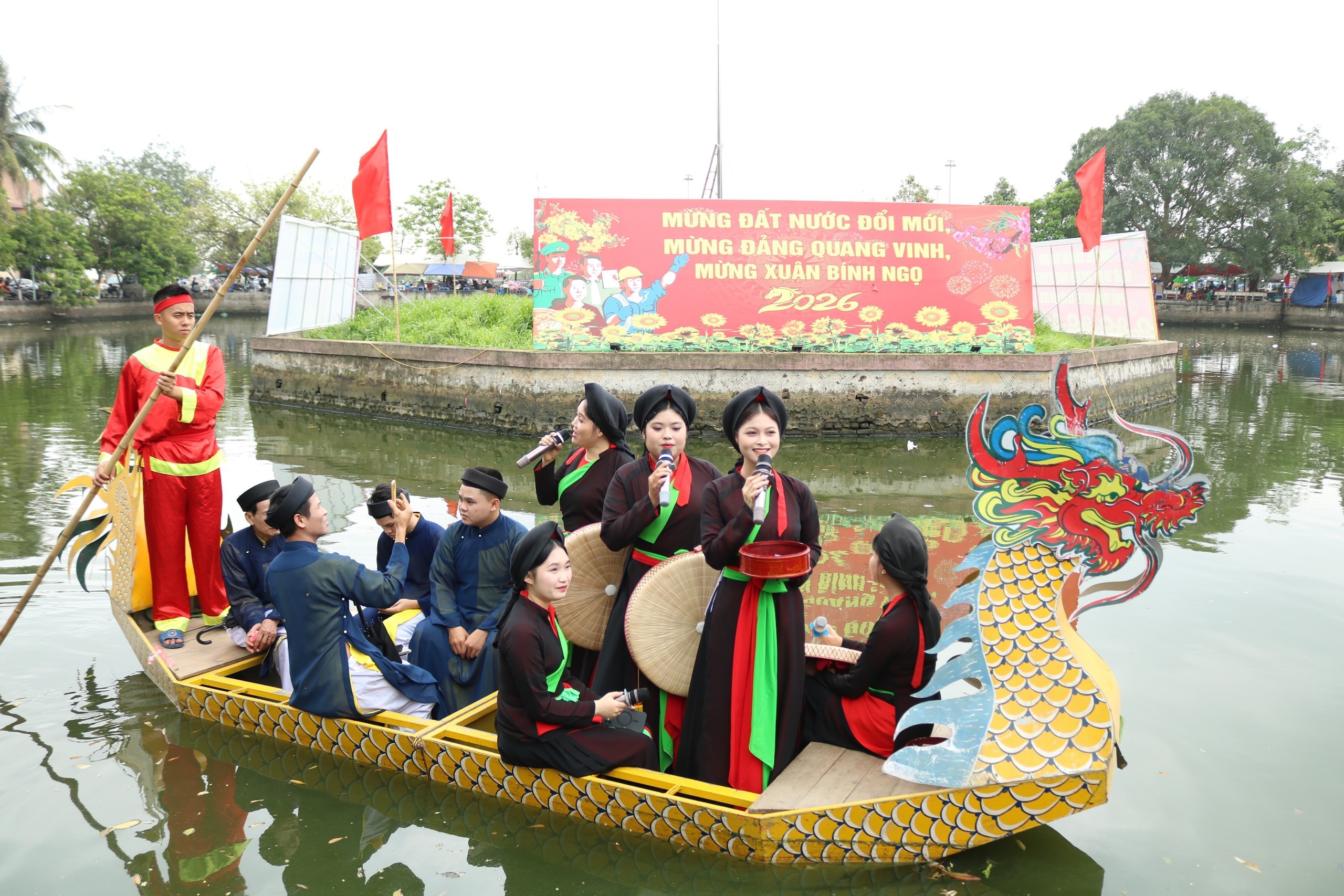 Hình ảnh du lịch Việt Nam - ảnh 1/7