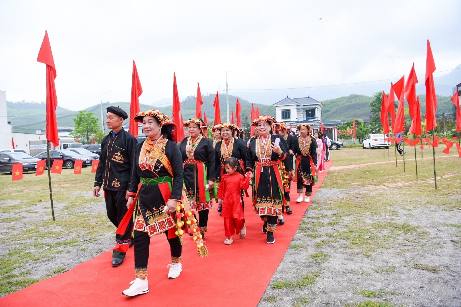 Hình ảnh du lịch Việt Nam - ảnh 5/7