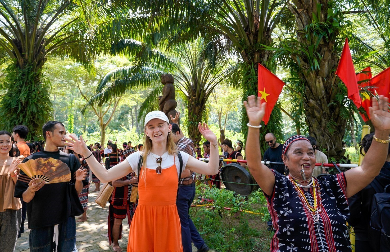 Hình ảnh du lịch Việt Nam - ảnh 4/16